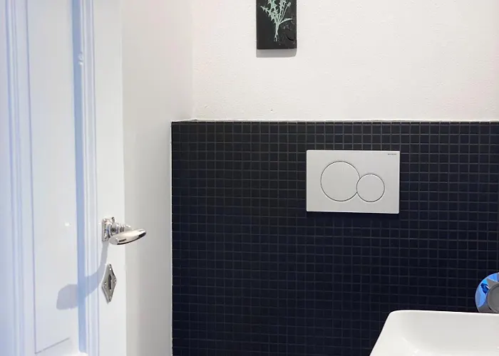 Zehuus Mit Domblick Und Dachterrasse * Köln